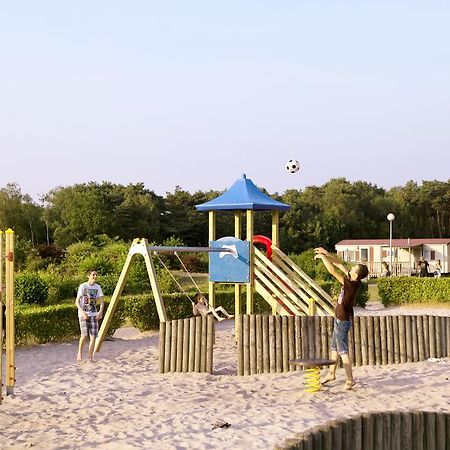 Oostappen Vakantiepark Zilverstrand Mol Buitenkant foto