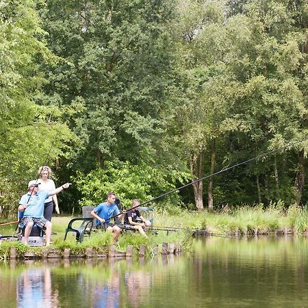 Oostappen Vakantiepark Zilverstrand Mol Buitenkant foto