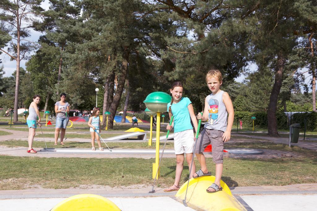 Oostappen Vakantiepark Zilverstrand Mol Buitenkant foto