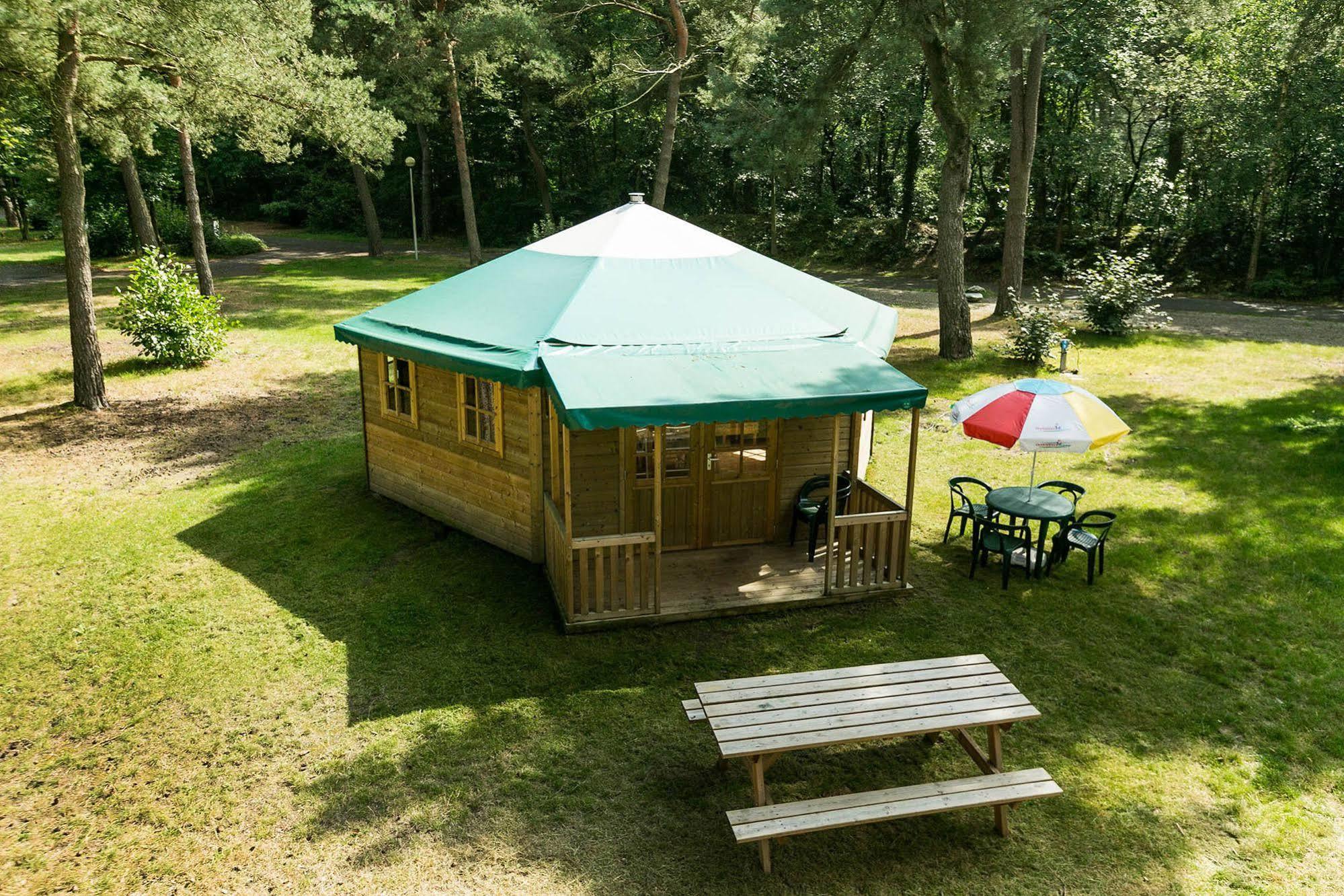 Oostappen Vakantiepark Zilverstrand Mol Buitenkant foto