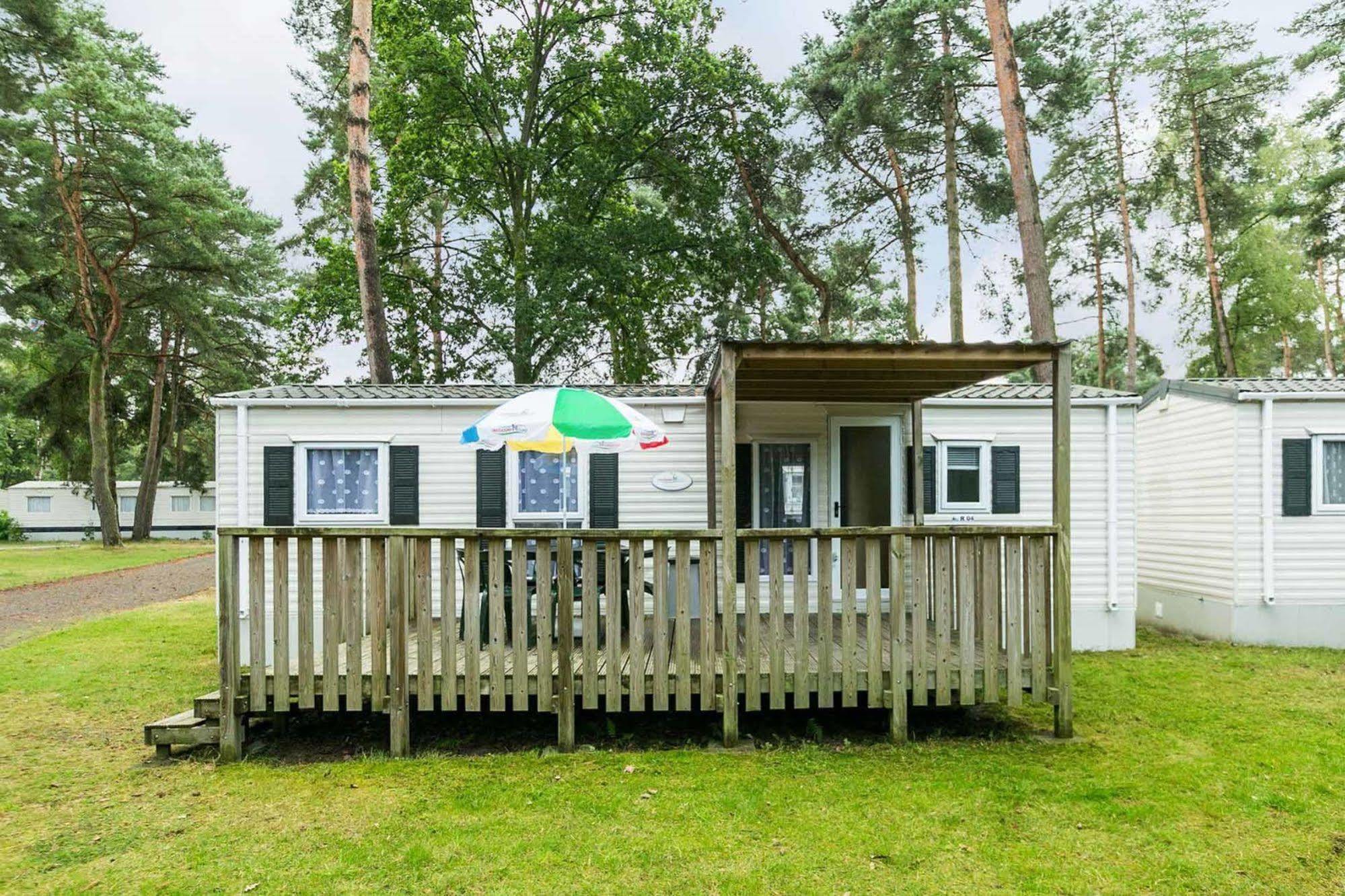 Oostappen Vakantiepark Zilverstrand Mol Buitenkant foto