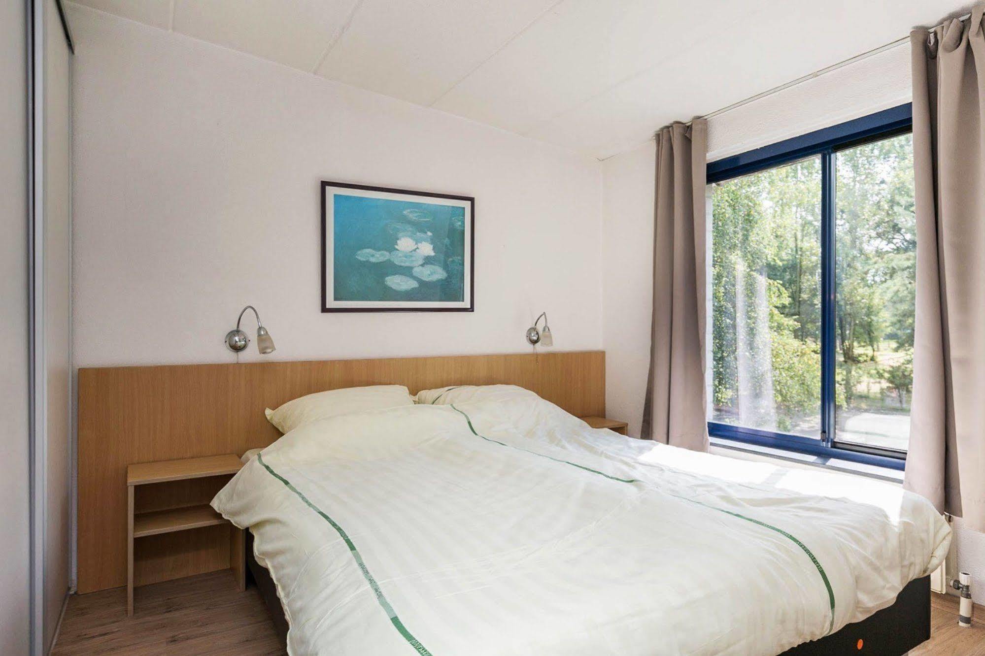 Oostappen Vakantiepark Zilverstrand Mol Buitenkant foto